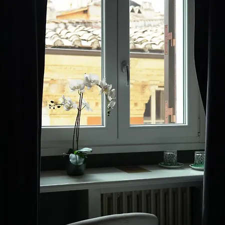 Rhome Luxury Bed & Breakfast 4*