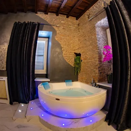 Rhome Luxury فندق مبيت وإفطار