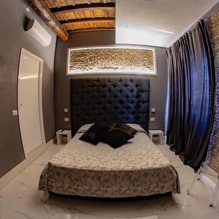 Rhome Luxury فندق مبيت وإفطار