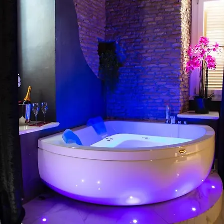 فندق مبيت وإفطار Rhome Luxury