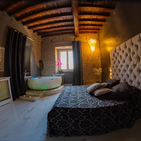 Rhome Luxury 4* روما