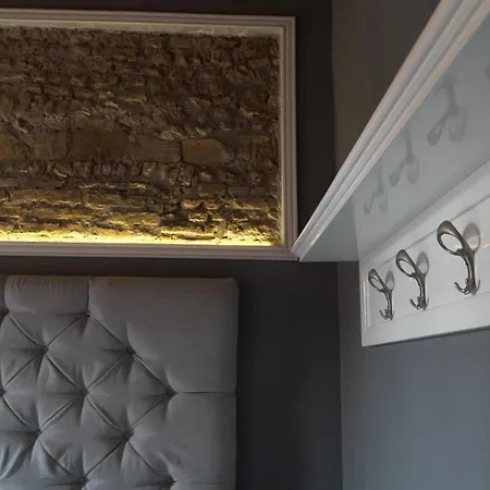 فندق مبيت وإفطار Rhome Luxury 4*