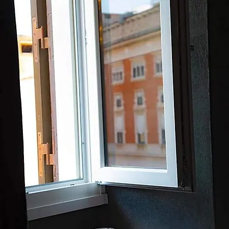 Rhome Luxury Alojamento de Acomodação e Pequeno-almoço Roma