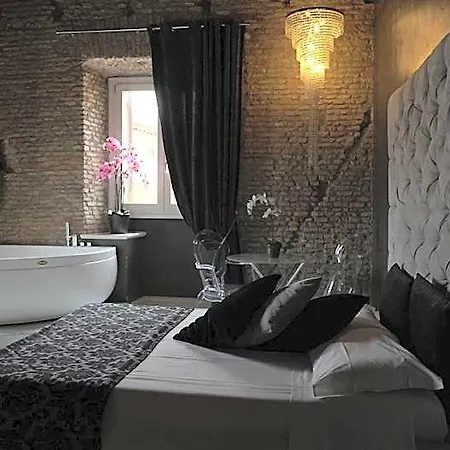 Rhome Luxury
