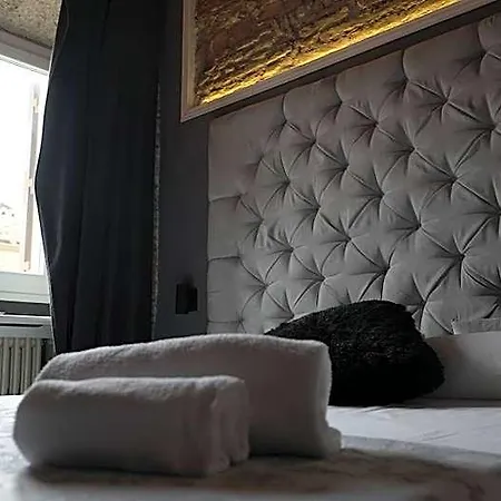 Rhome Luxury Roma