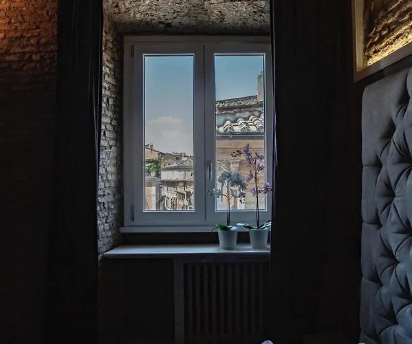 Rhome Luxury Bed & Breakfast 4*