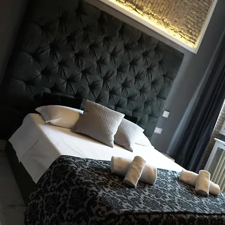 Rhome Luxury Alojamento de Acomodação e Pequeno-almoço 4*